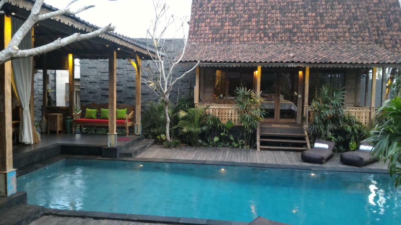 Ubud Virgin Villa Exterior photo